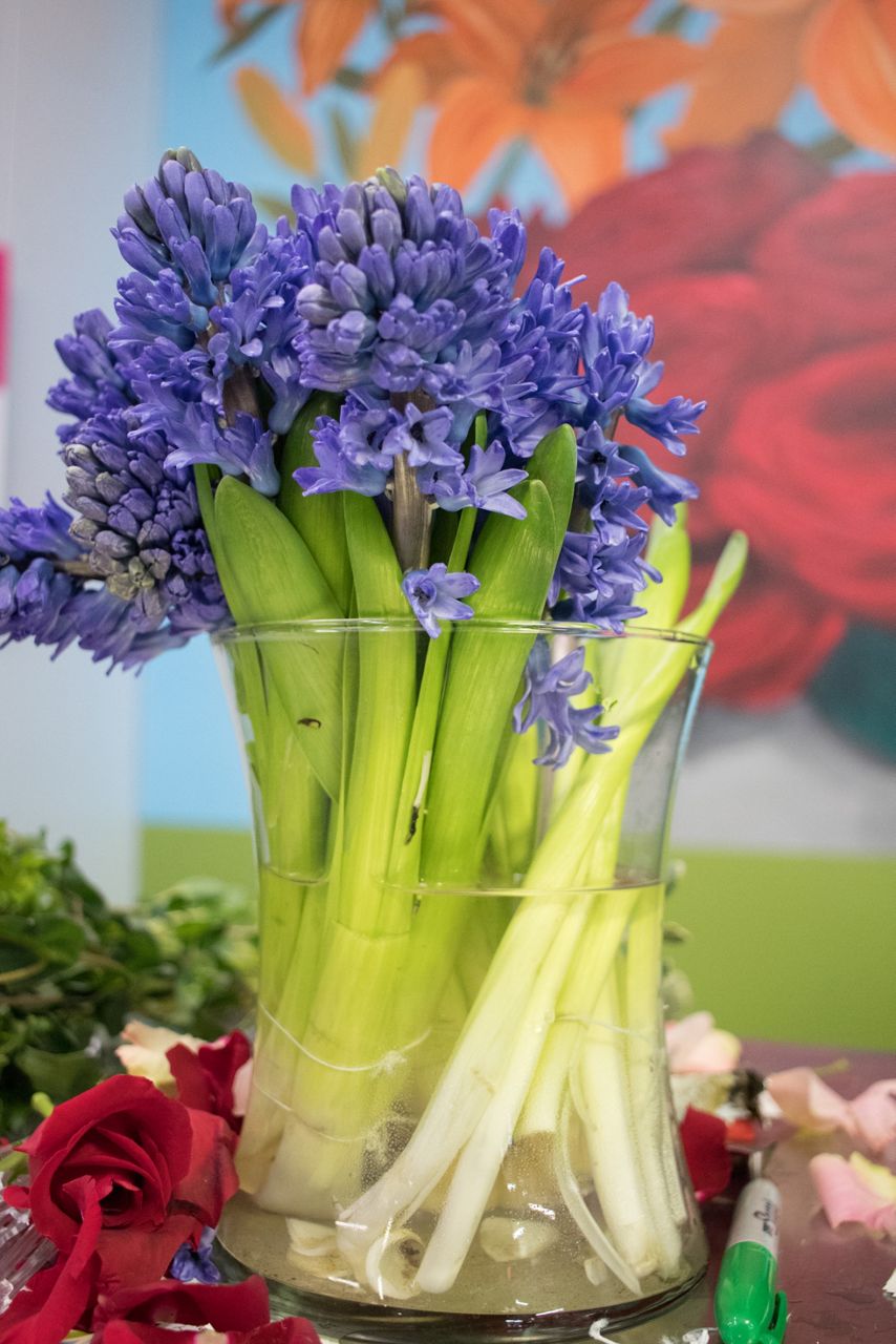 Valentine's Day brings blooming sales for florists